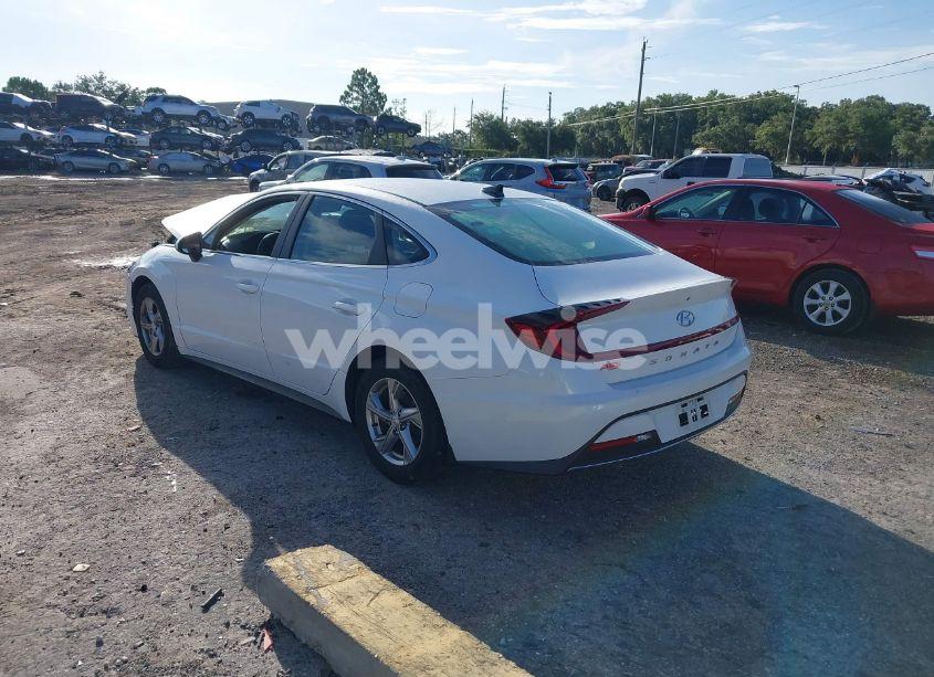 Photo 3 of 2021 Hyundai Sonata SE (VIN 5NPEG4JA7MH073231)