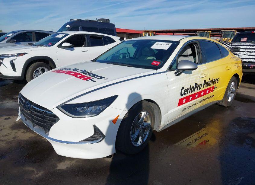 Photo 2 of 2021 Hyundai Sonata SE (VIN 5NPEG4JA7MH130933)