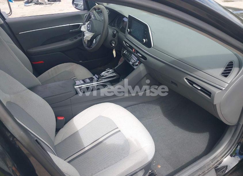 Photo 5 of 2022 Hyundai Sonata SE (VIN 5NPEG4JA7NH147572)