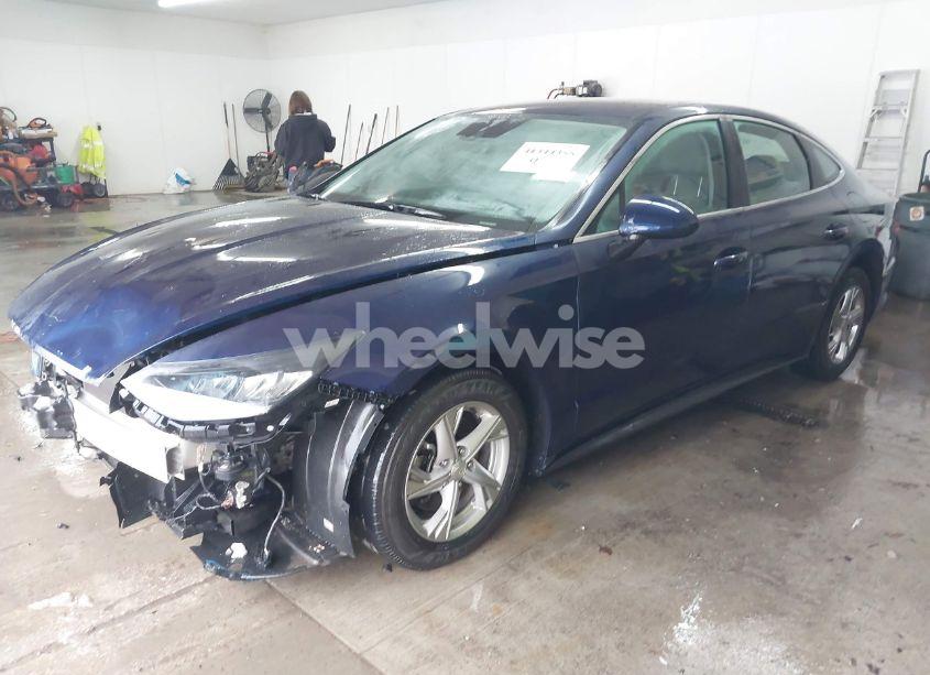 Photo 2 of 2020 Hyundai Sonata SE (VIN 5NPEG4JA8LH016275)