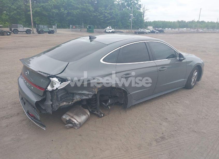 Photo 4 of 2020 Hyundai Sonata SE (VIN 5NPEG4JA8LH042665)