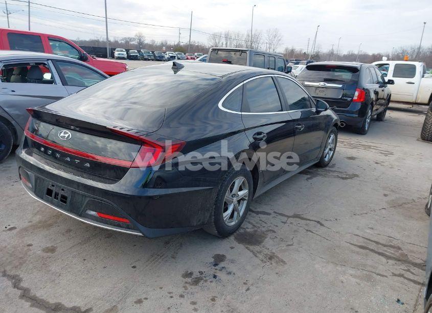 Photo 4 of 2021 Hyundai Sonata SE (VIN 5NPEG4JA8MH104986)