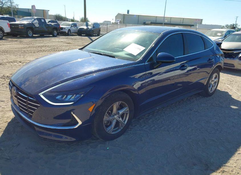 Photo 2 of 2021 Hyundai Sonata SE (VIN 5NPEG4JA8MH124011)