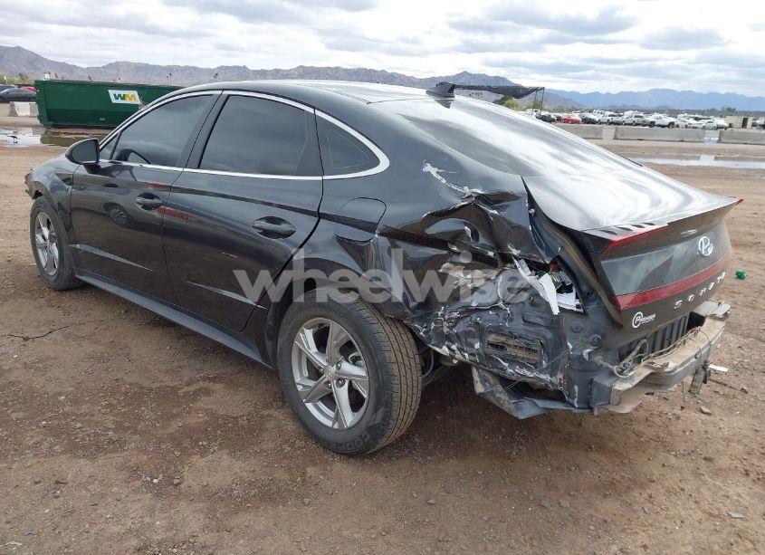 Photo 3 of 2021 Hyundai Sonata SE (VIN 5NPEG4JA9MH069018)