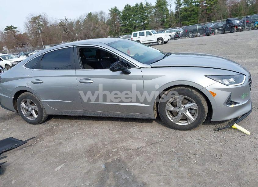 Photo 13 of 2022 Hyundai Sonata SE (VIN 5NPEG4JA9NH142857)