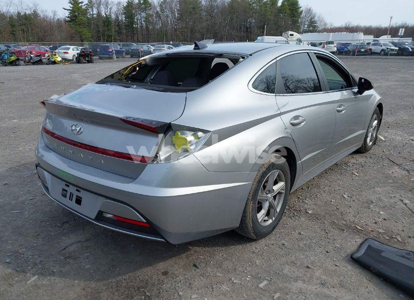 Photo 4 of 2022 Hyundai Sonata SE (VIN 5NPEG4JA9NH142857)