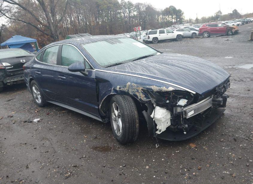 2020 Hyundai Sonata SE (VIN 5NPEG4JAXLH037676) main photo