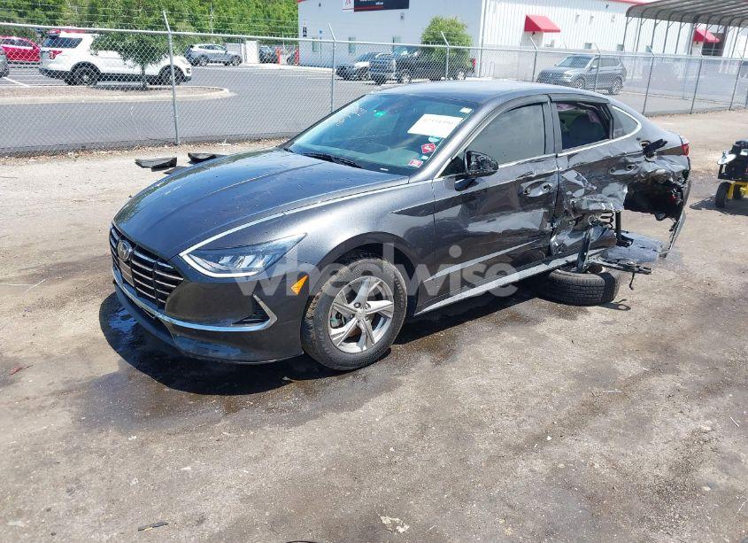 Photo 2 of 2020 Hyundai Sonata SE (VIN 5NPEG4JAXLH059094)