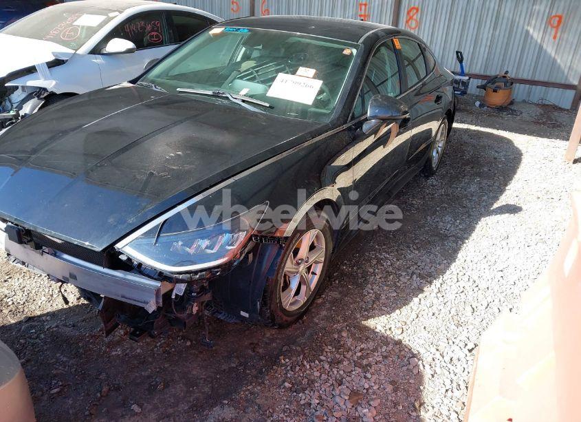 Photo 2 of 2021 Hyundai Sonata SE (VIN 5NPEG4JAXMH090752)
