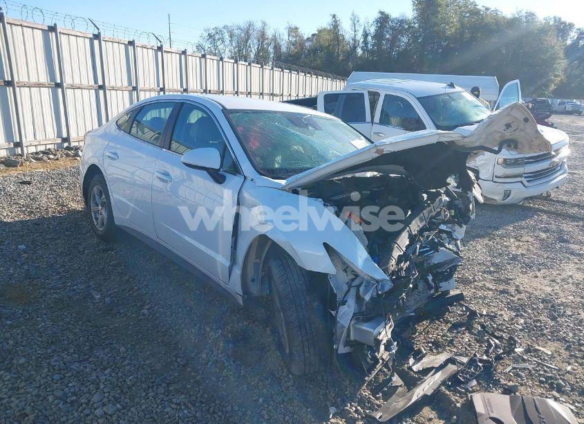 2021 Hyundai Sonata SE (VIN 5NPEG4JAXMH103600) main photo