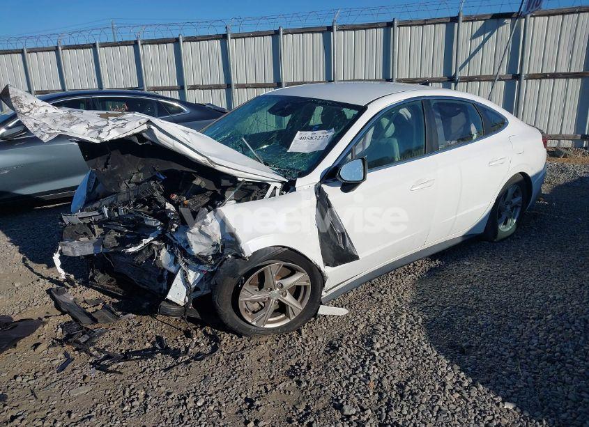 Photo 2 of 2021 Hyundai Sonata SE (VIN 5NPEG4JAXMH103600)