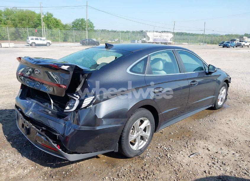 Photo 4 of 2021 Hyundai Sonata SE (VIN 5NPEG4JAXMH124446)