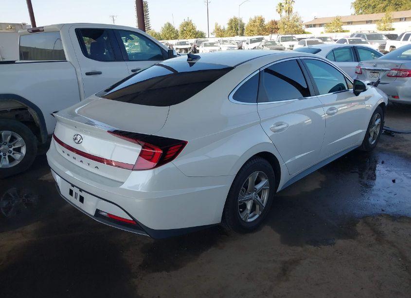 Photo 4 of 2022 Hyundai Sonata SE (VIN 5NPEG4JAXNH133309)