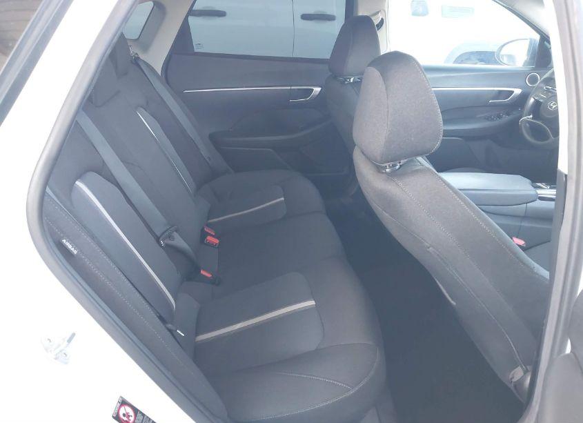 Photo 8 of 2022 Hyundai Sonata SE (VIN 5NPEG4JAXNH133309)
