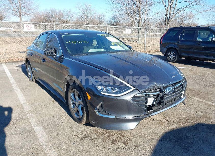 2022 Hyundai Sonata SE (VIN 5NPEG4JAXNH145427) main photo