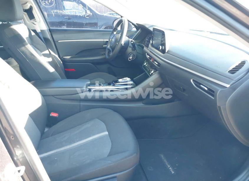 Photo 5 of 2022 Hyundai Sonata SE (VIN 5NPEG4JAXNH145427)