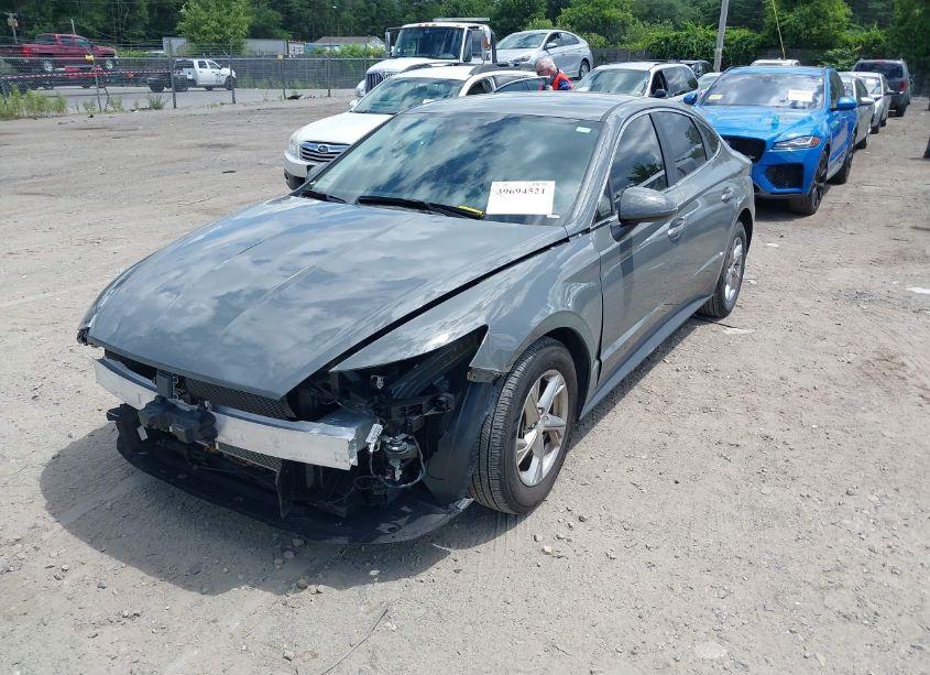 Photo 2 of 2022 Hyundai Sonata SE (VIN 5NPEG4JAXNH149574)
