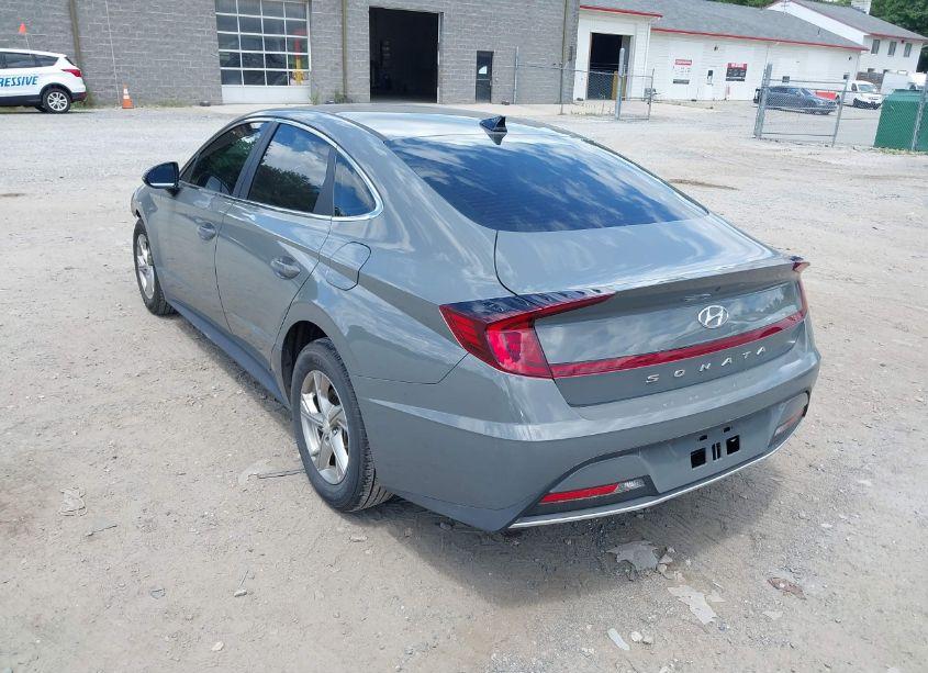 Photo 3 of 2022 Hyundai Sonata SE (VIN 5NPEG4JAXNH149574)
