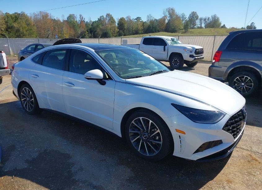 2021 Hyundai Sonata LIMITED (VIN 5NPEH4J20MH103689) main photo