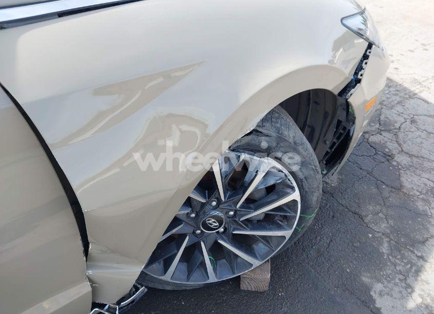 Photo 6 of 2020 Hyundai Sonata LIMITED (VIN 5NPEH4J22LH032686)