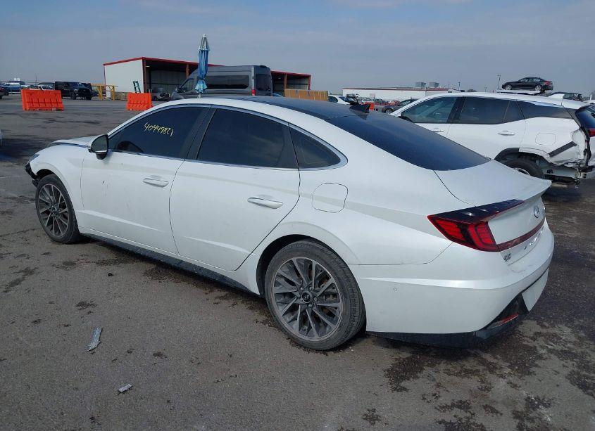 Photo 3 of 2020 Hyundai Sonata LIMITED (VIN 5NPEH4J22LH033031)