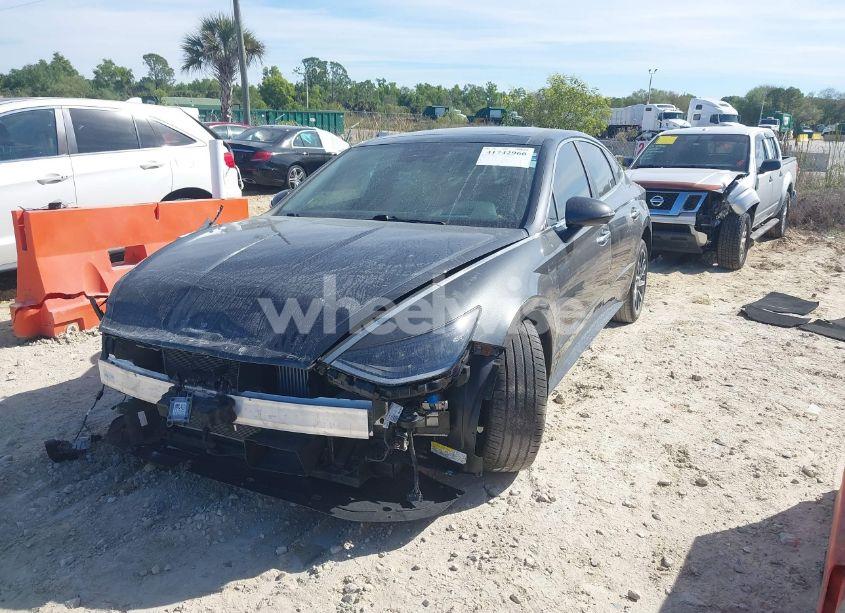 Photo 2 of 2021 Hyundai Sonata LIMITED (VIN 5NPEH4J22MH097216)