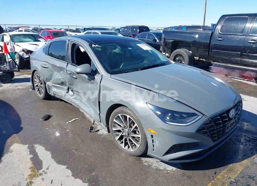 2021 Hyundai Sonata LIMITED (VIN 5NPEH4J22MH119652) main photo