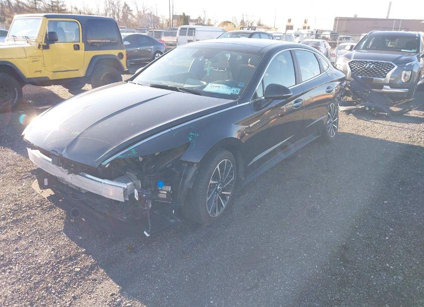Photo 2 of 2021 Hyundai Sonata LIMITED (VIN 5NPEH4J23MH080800)