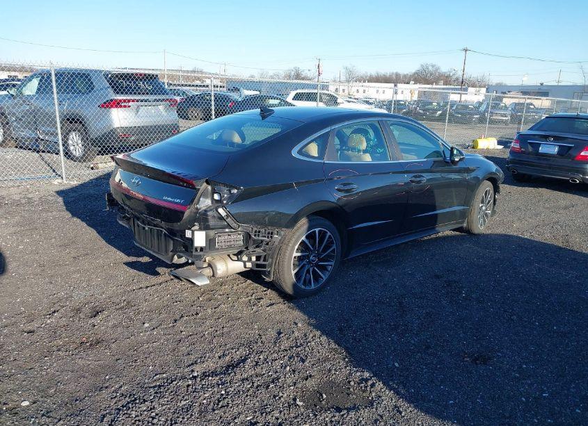 Photo 4 of 2021 Hyundai Sonata LIMITED (VIN 5NPEH4J23MH080800)