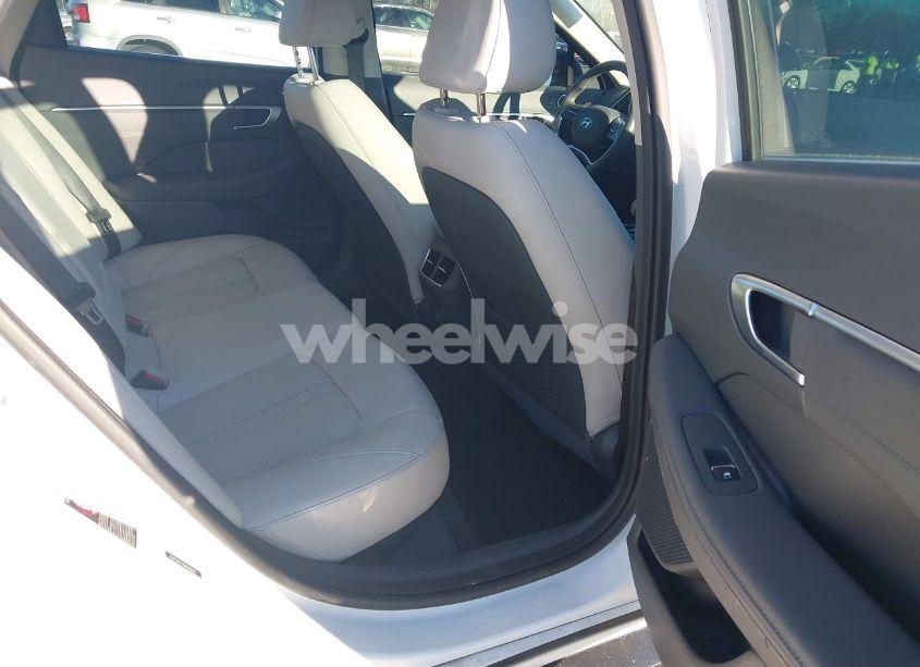 Photo 8 of 2021 Hyundai Sonata LIMITED (VIN 5NPEH4J23MH106120)
