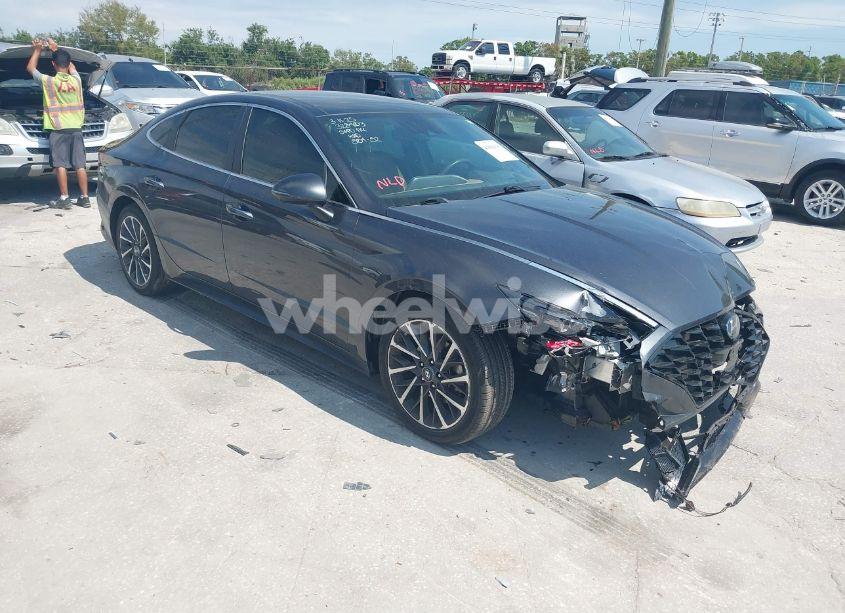 2020 Hyundai Sonata LIMITED (VIN 5NPEH4J24LH014125) main photo