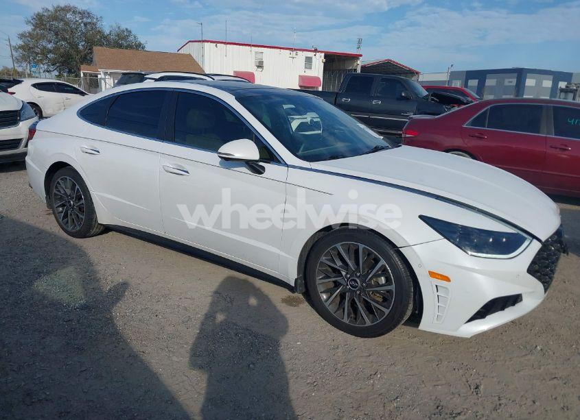 2021 Hyundai Sonata LIMITED (VIN 5NPEH4J24MH110578) main photo