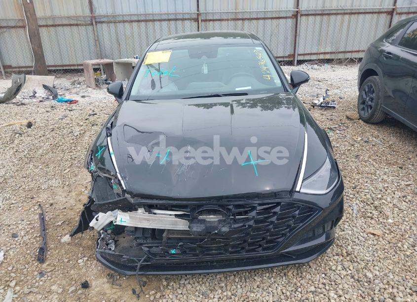 Photo 12 of 2021 Hyundai Sonata LIMITED (VIN 5NPEH4J25MH070723)