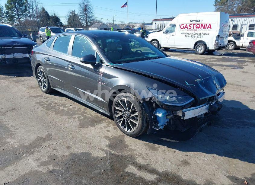 2021 Hyundai Sonata LIMITED (VIN 5NPEH4J27MH102040) main photo