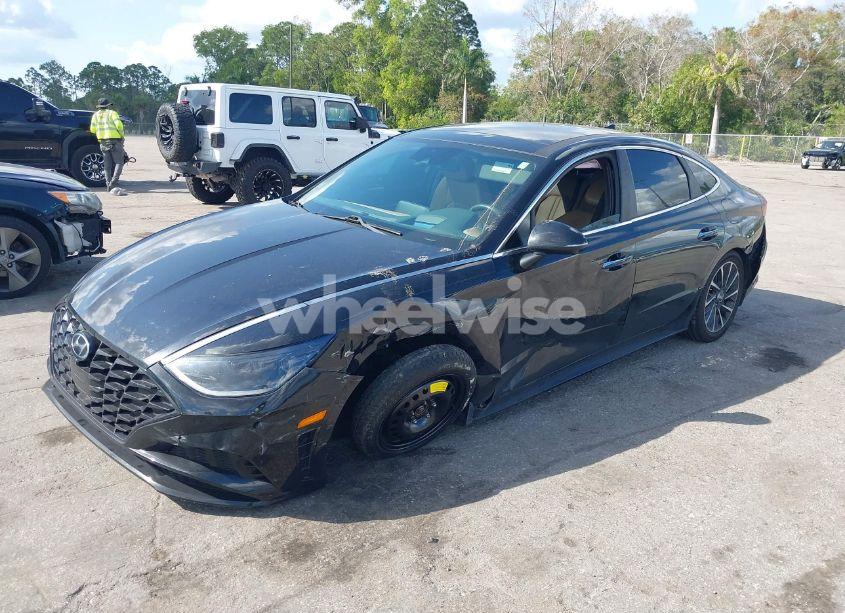 Photo 2 of 2021 Hyundai Sonata LIMITED (VIN 5NPEH4J27MH120926)