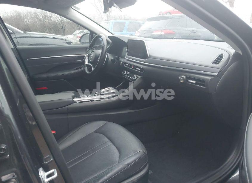 Photo 5 of 2020 Hyundai Sonata LIMITED (VIN 5NPEH4J28LH018100)