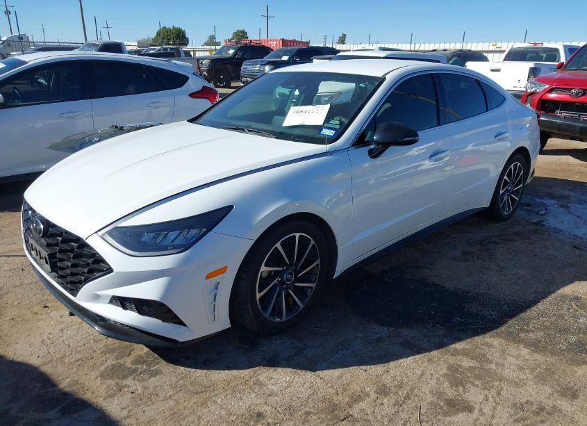 Photo 2 of 2020 Hyundai Sonata SEL PLUS (VIN 5NPEJ4J21LH002731)