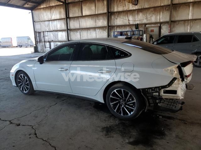 Photo 2 of 2020 HYUNDAI SONATA SEL PLUS (VIN 5NPEJ4J24LH008989)