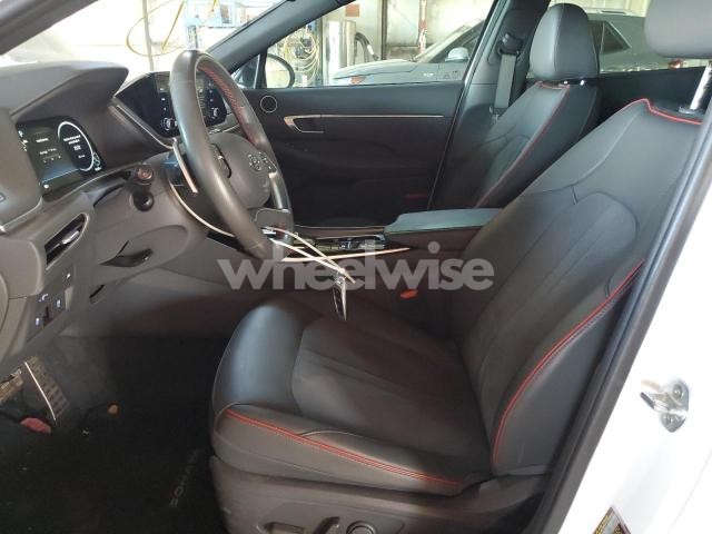 Photo 8 of 2020 HYUNDAI SONATA SEL PLUS (VIN 5NPEJ4J24LH008989)