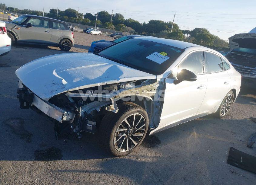 Photo 2 of 2020 Hyundai Sonata SEL PLUS (VIN 5NPEJ4J24LH011004)