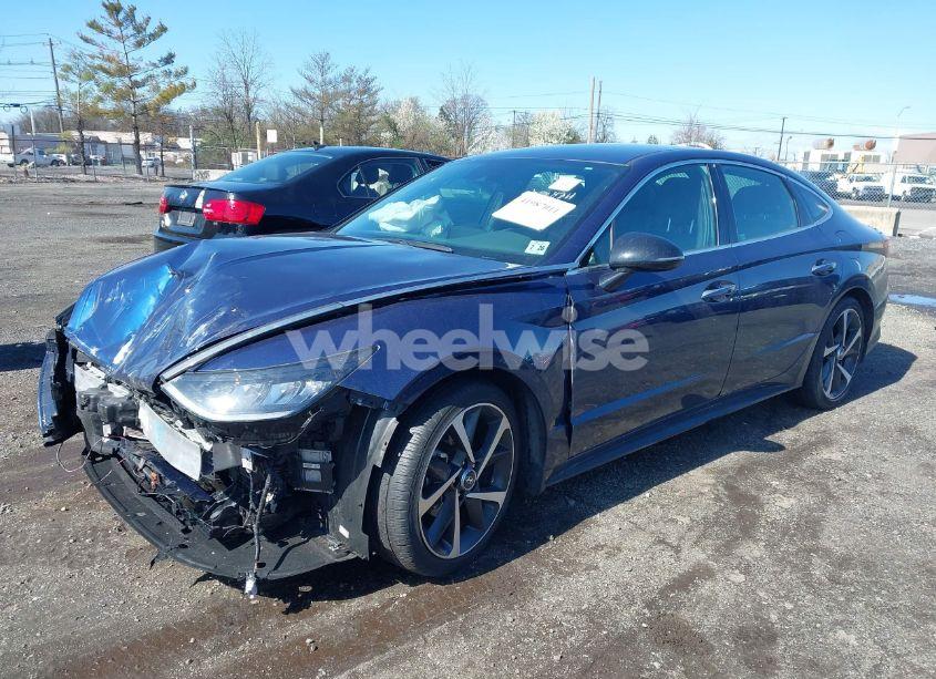Photo 2 of 2021 Hyundai Sonata SEL PLUS (VIN 5NPEJ4J25MH090913)
