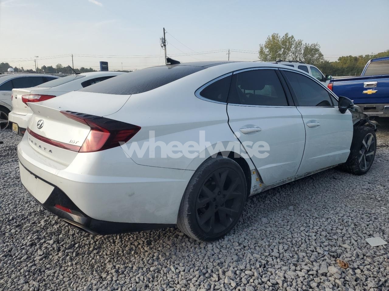 Photo 3 of 2022 HYUNDAI SONATA SEL PLUS (VIN 5NPEJ4J27NH148330)