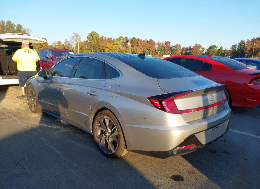 Photo 3 of 2021 Hyundai Sonata SEL PLUS (VIN 5NPEJ4J2XMH132105)