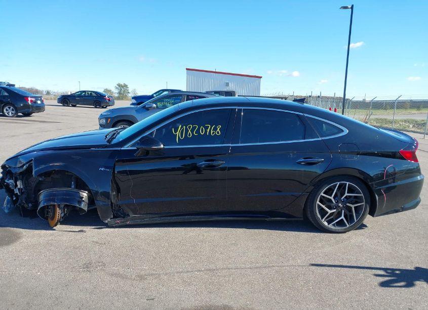 Photo 14 of 2021 Hyundai Sonata N LINE (VIN 5NPEK4JC0MH106215)
