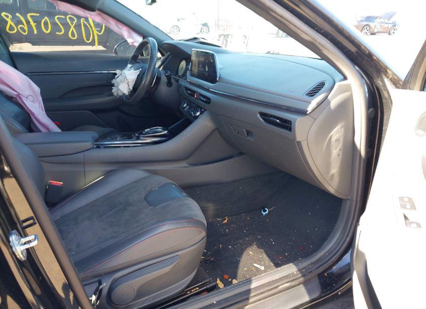 Photo 5 of 2021 Hyundai Sonata N LINE (VIN 5NPEK4JC0MH106215)