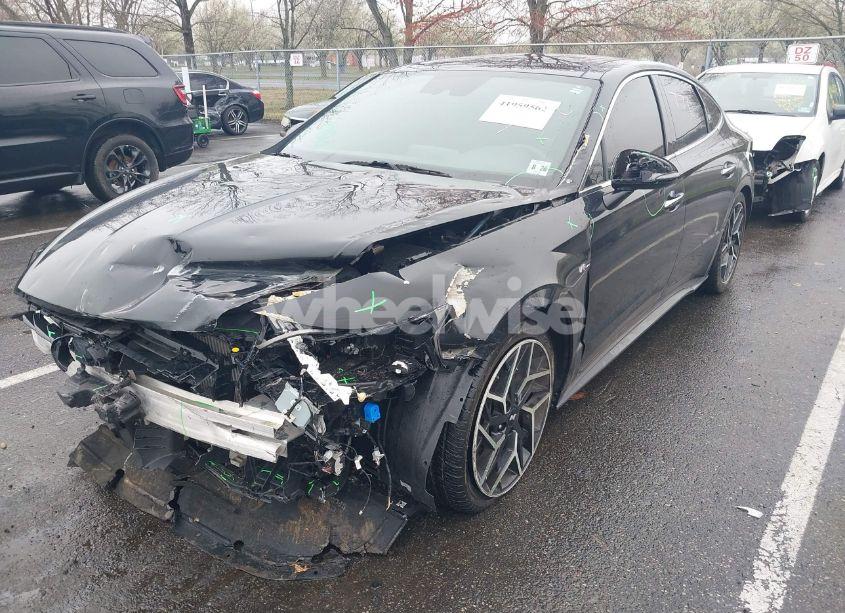 Photo 2 of 2021 Hyundai Sonata N LINE (VIN 5NPEK4JC0MH127372)