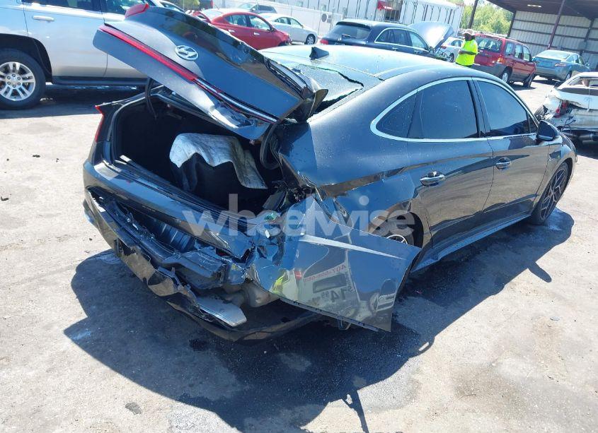 Photo 4 of 2022 Hyundai Sonata N LINE (VIN 5NPEK4JC0NH143301)
