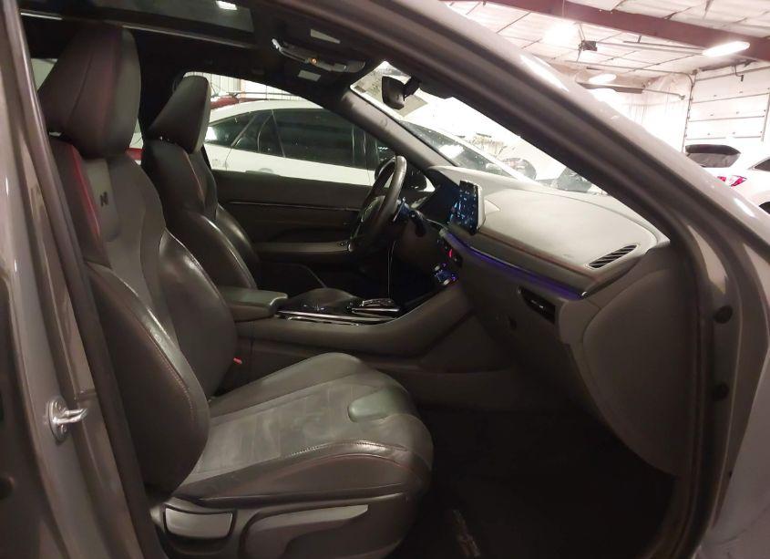 Photo 5 of 2021 Hyundai Sonata N LINE (VIN 5NPEK4JC1MH110760)