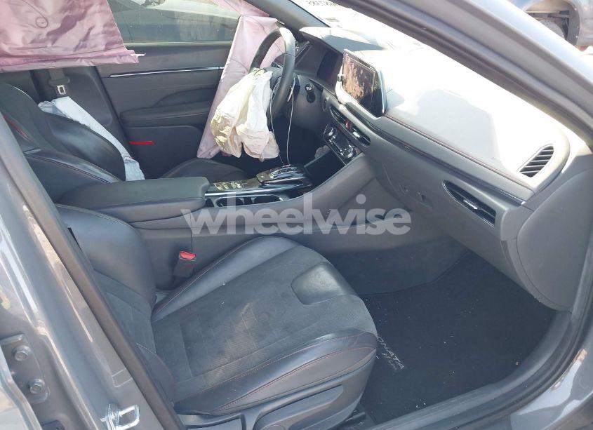 Photo 5 of 2021 Hyundai Sonata N LINE (VIN 5NPEK4JC4MH129061)