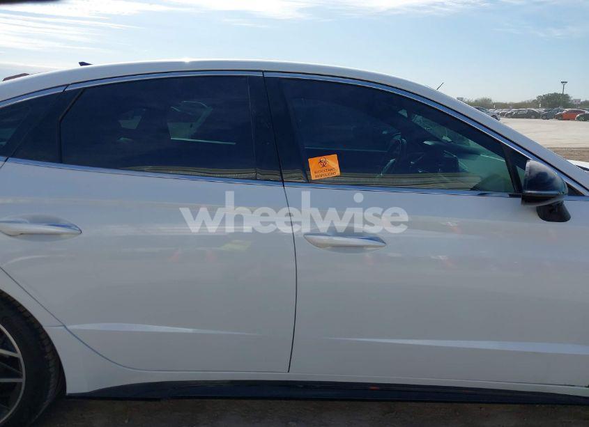 Photo 13 of 2021 Hyundai Sonata N LINE (VIN 5NPEK4JC5MH128470)